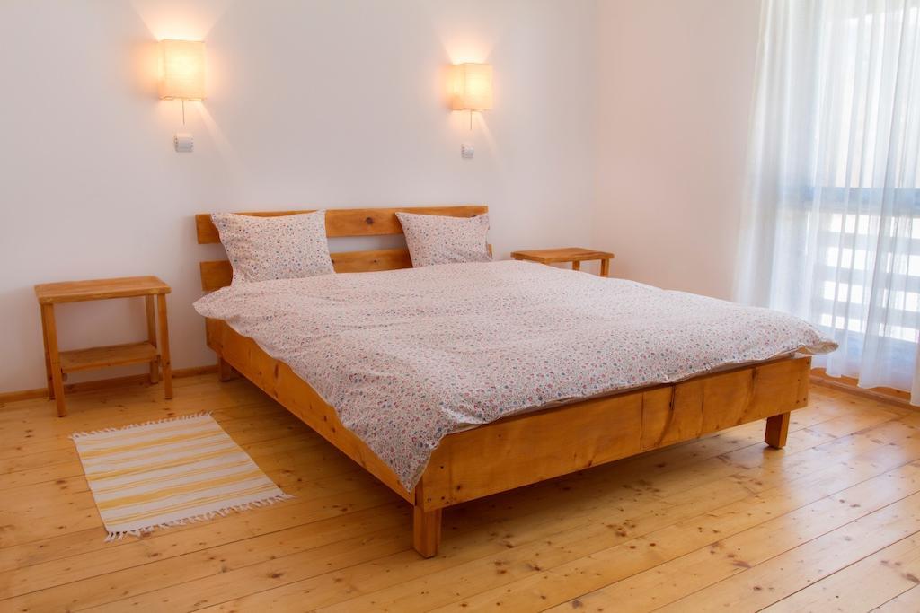 Casa Georgescu Hotel Rîşnov Eksteriør billede